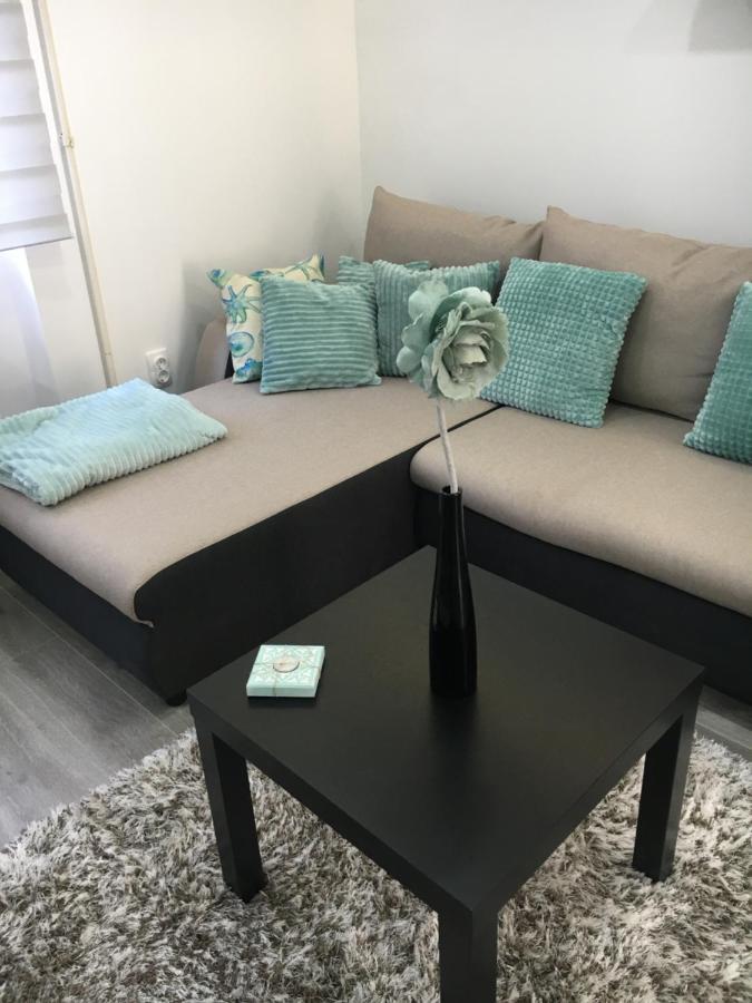 Apartman Mercedes 塞格德 外观 照片
