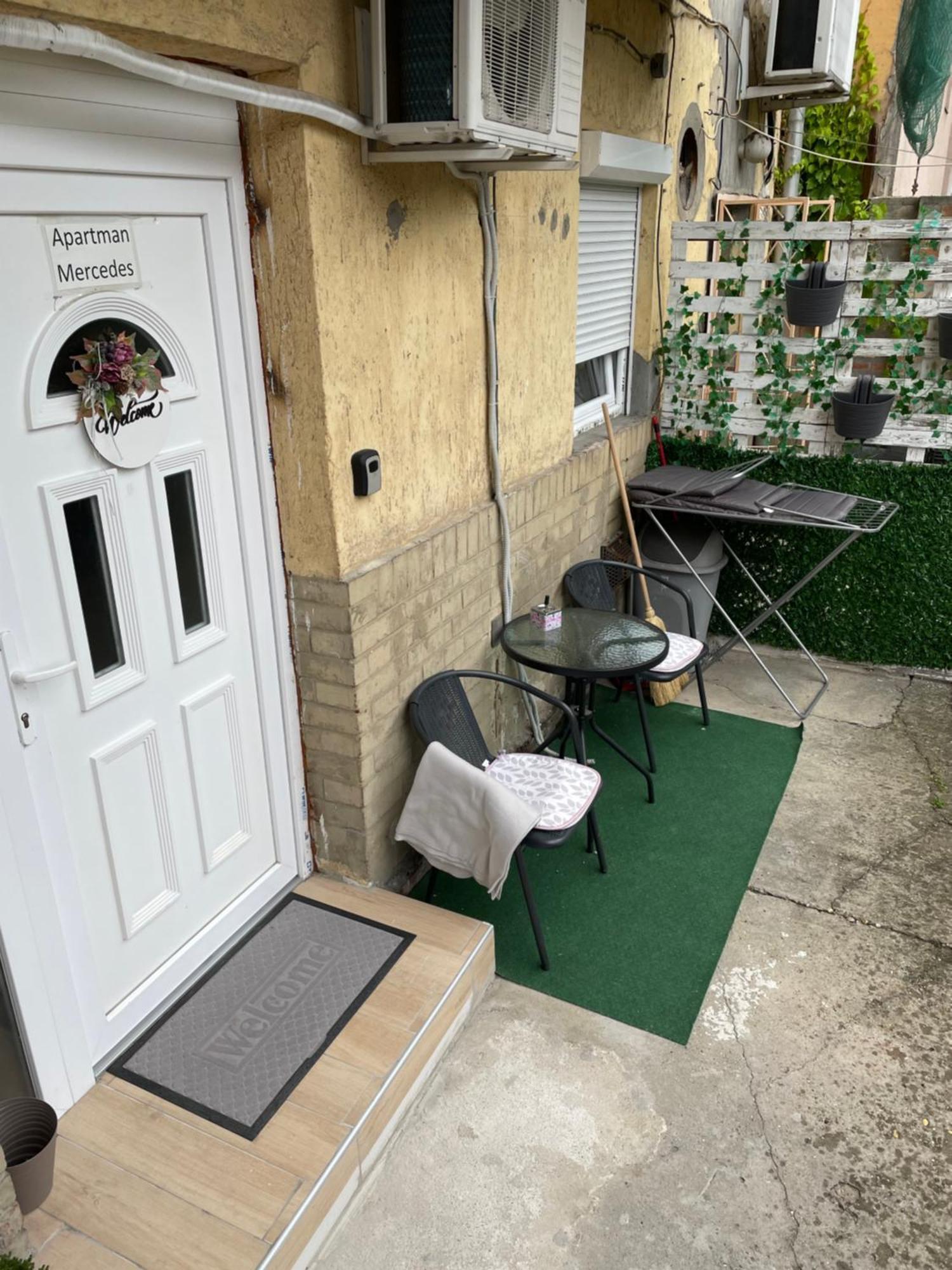 Apartman Mercedes 塞格德 外观 照片